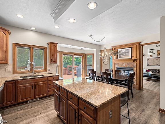 2nd image of 5229 Waterbridge Dr