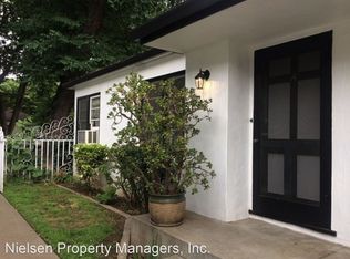 1213 U St APT B, Sacramento, CA 95818