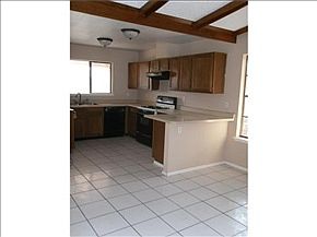3rd image of 5504 Amberwood Pl