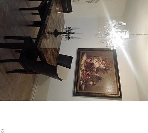 5th image of 9537 Rosecrans Ave