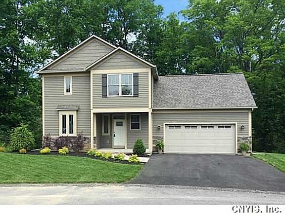 2nd image of 3320 Hickory Knoll Ln