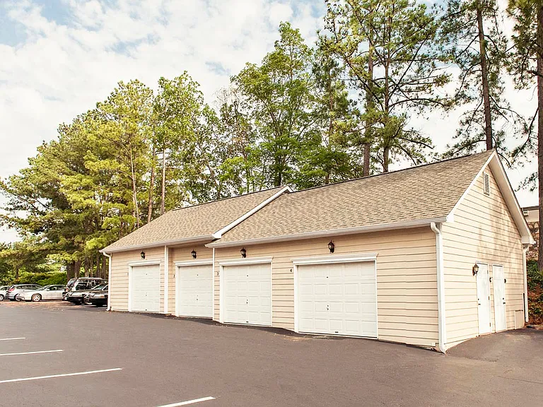 Rentable Garages
