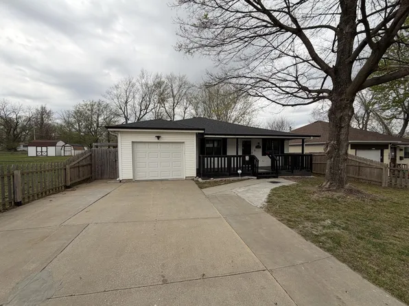 1645 N Old Orchard Avenue, Springfield, MO 65803
