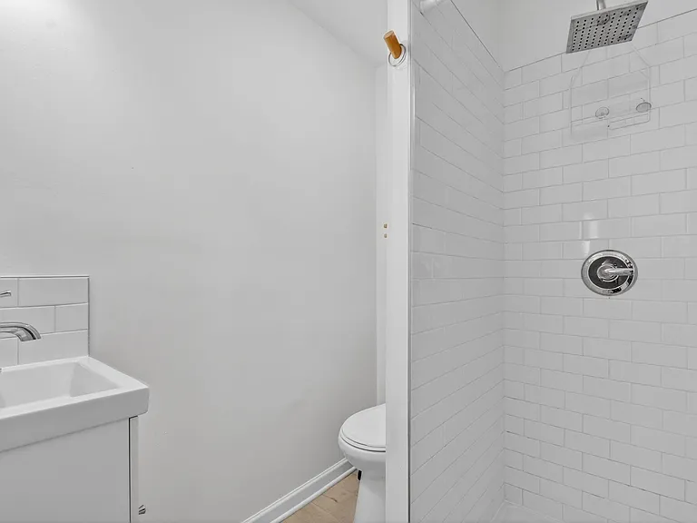 306 N J St — Photo 25