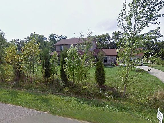 4th image of 5269 Applewood Ln