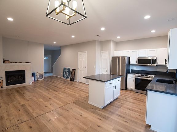 4th image of 7133 SE Westcott Ln