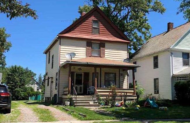 1st image of 341 12th St