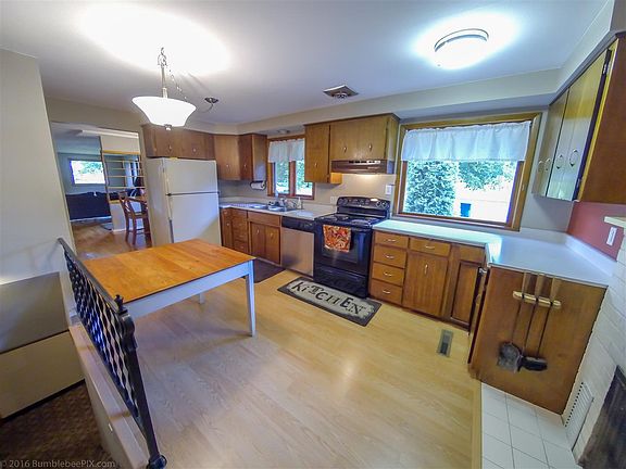 5th image of 11803 E 18th Ave