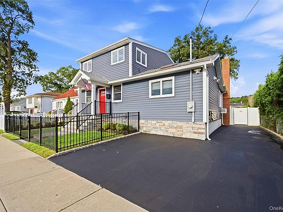 3rd image of 188 S Strong Avenue