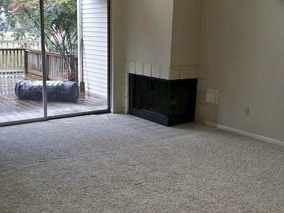 4th image of 16240 Seahorse Dr