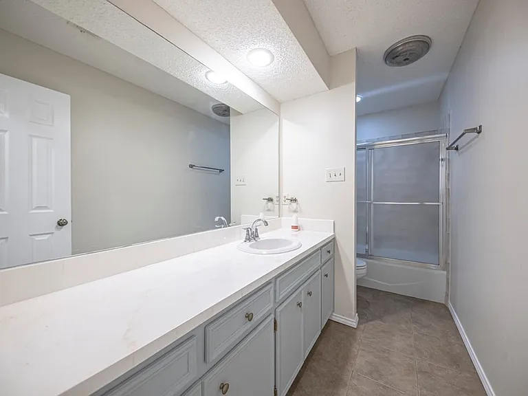 4007 Crestridge Dr — Photo 26