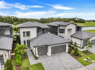 3015 Kensington Ave, Davenport, FL 33837