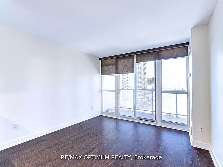 121 McMahon Dr #1817 — Photo 12