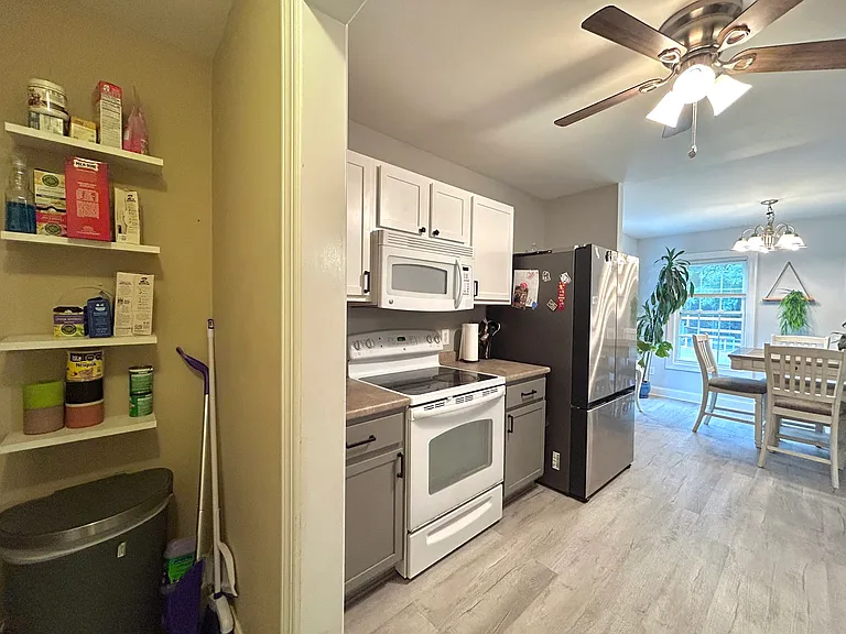 106 Camellia Creek Dr — Photo 37