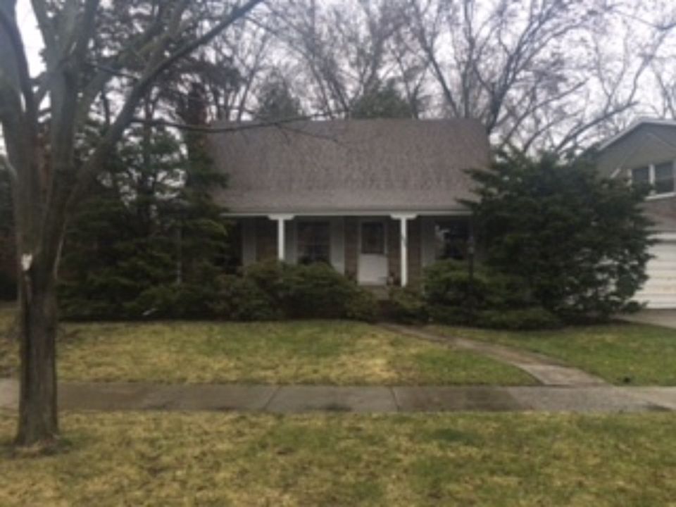 1st image of 10830 Vernon Ave