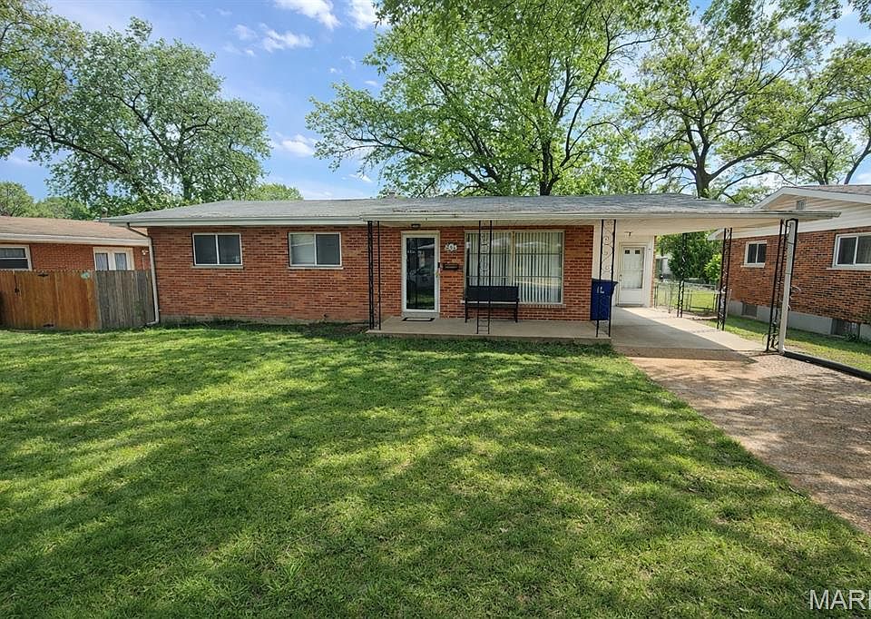 1st image of 840 Naomi Ave
