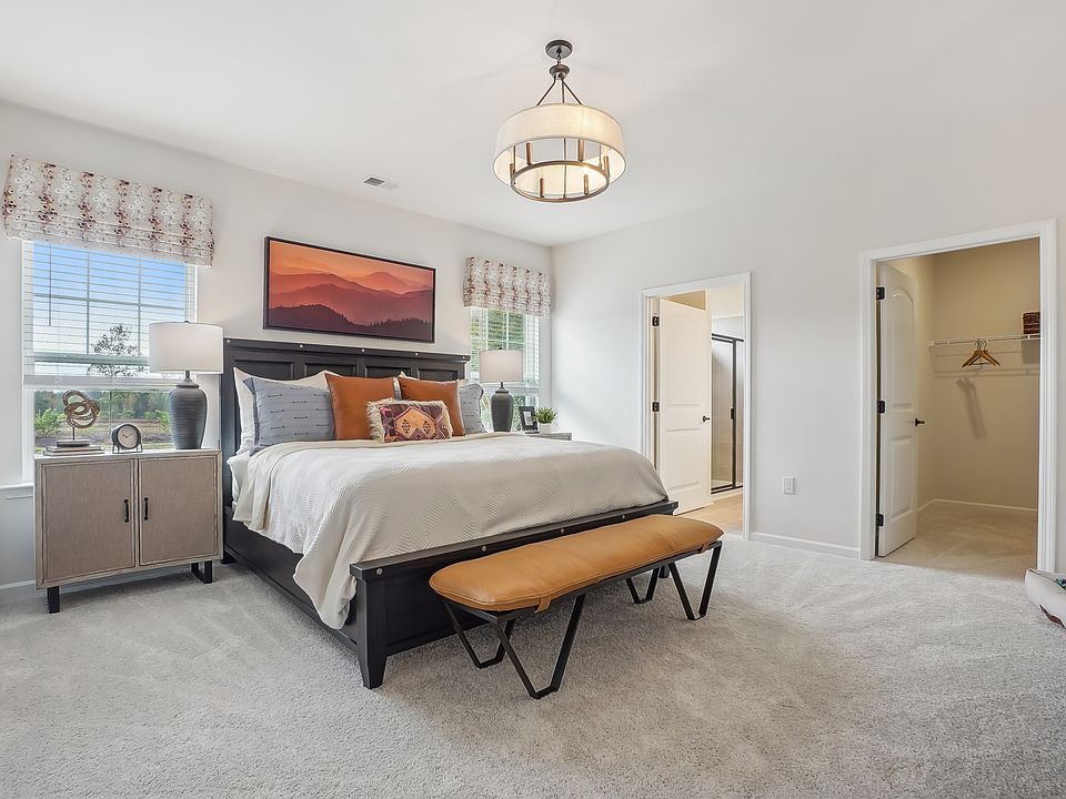 The Landen - Owner s Suite