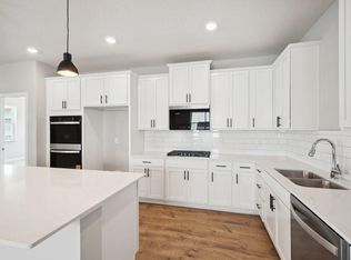 6155 Jennifer Ave S, Cottage Grove, MN 55016