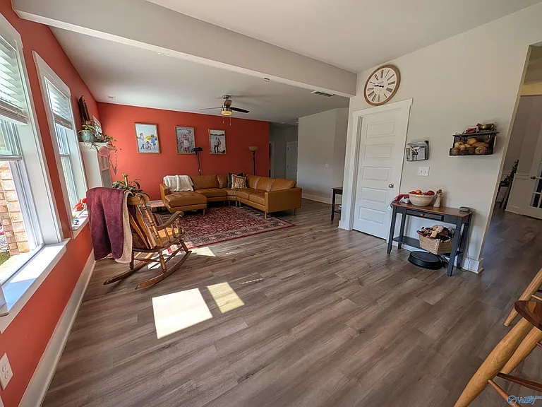 4213 Textile Ln SW — Photo 8