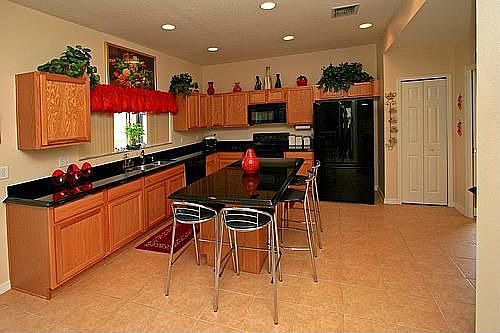 Granite Surface in Kitchen w/ Decorated Bevel Edge!