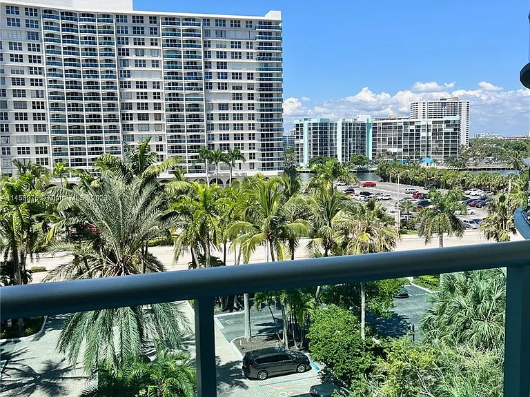 3801 S Ocean Dr #6S — Photo 2