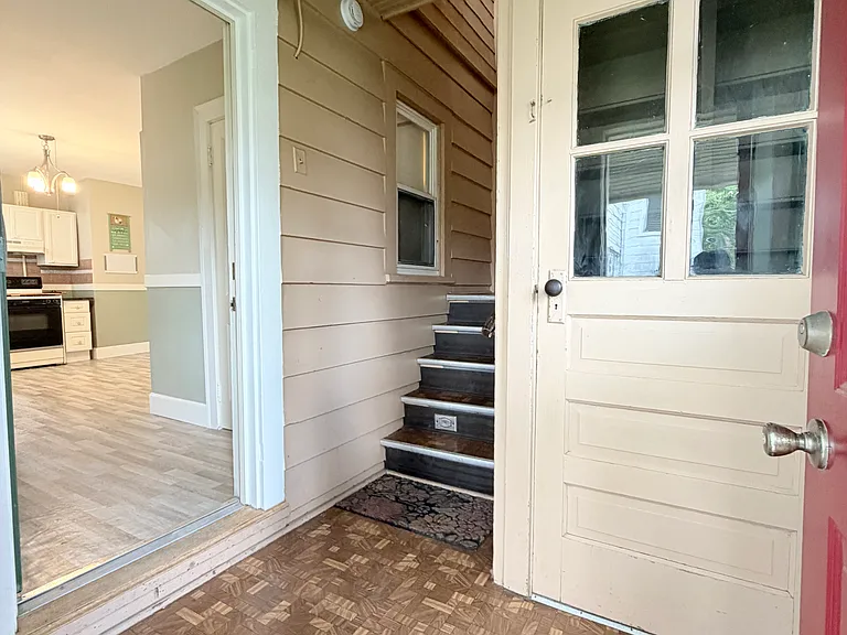 120 Cambridge St — Photo 29