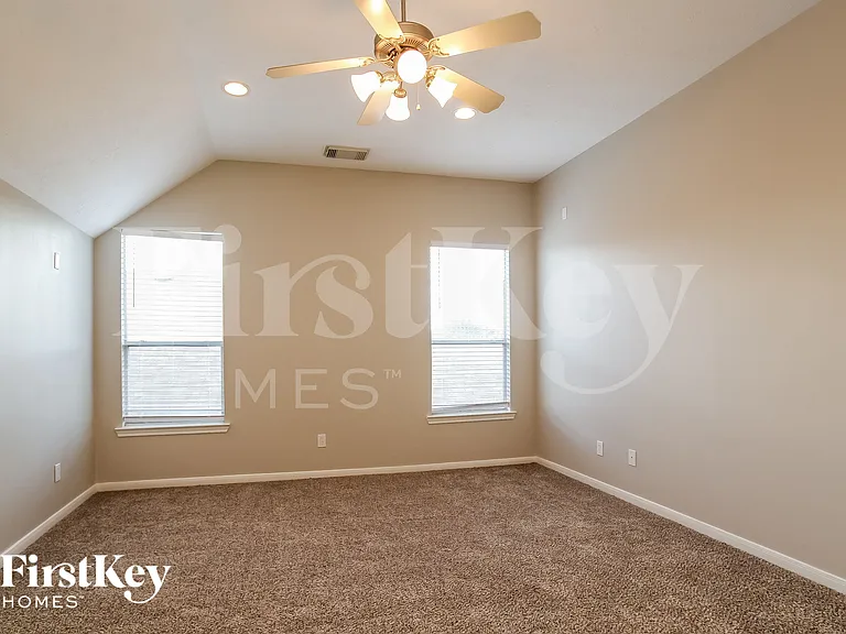 20746 Oakhurst Trails Dr — Photo 12