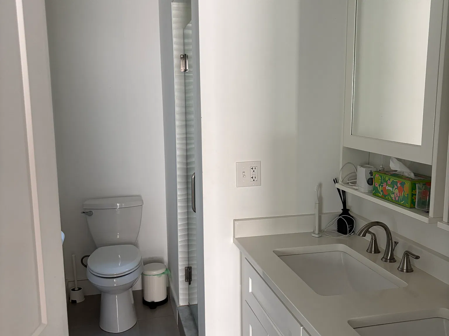 2 bed, 948 sqft, $4,000 — Photo 4