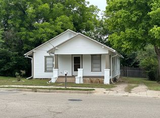 414 N Brazos St, Weatherford, TX 76086