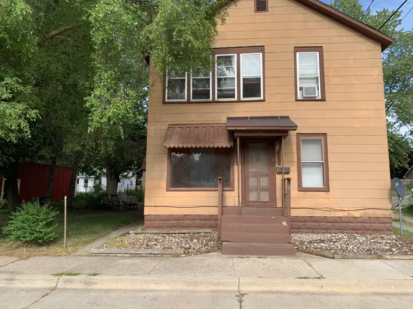 2218 McCracken St #2, Muskegon, MI 49441