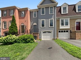 7227 Gentian Ct, Springfield, VA 22152