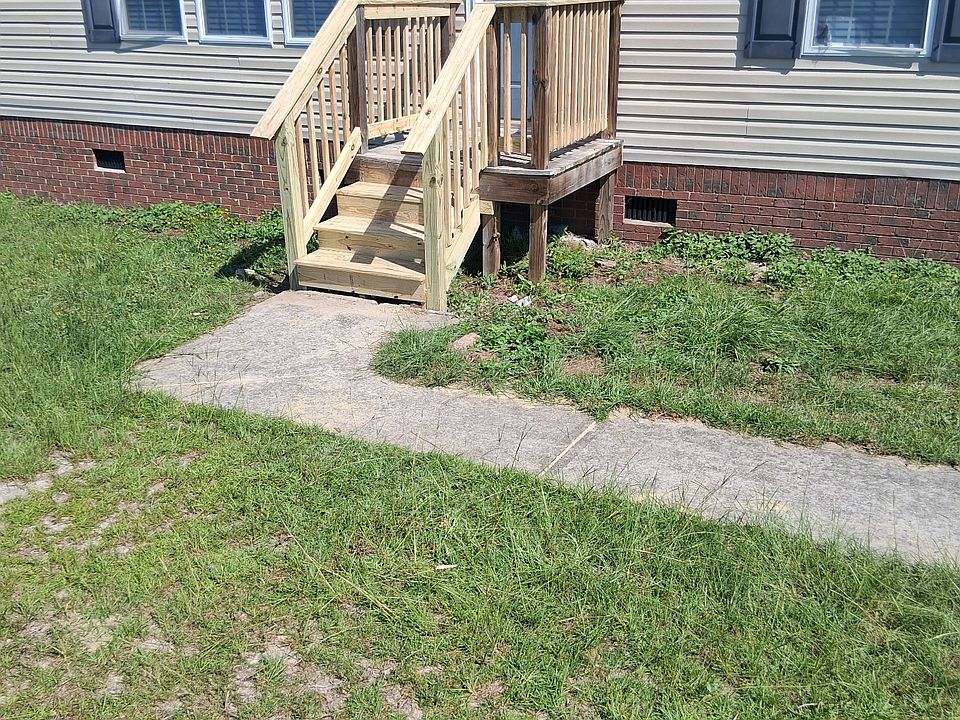 1st image of 169 Peak View Rd