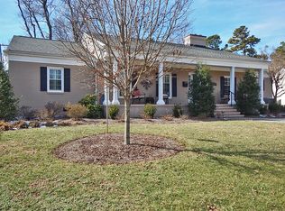 523 Woodvale Dr, Greensboro, NC 27410