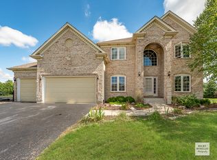 1253 Deerpath Dr, Yorkville, IL