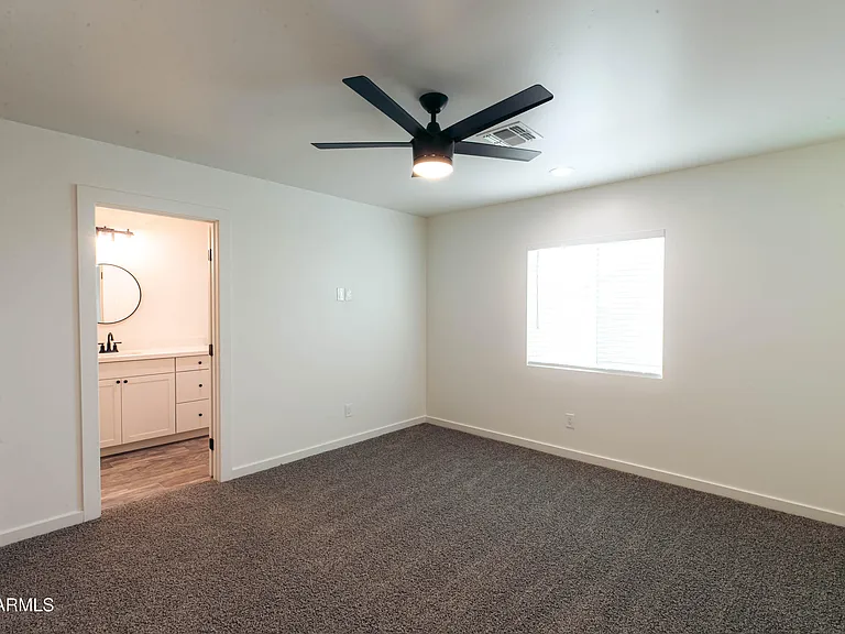 1619 S 15th Ave — Photo 24
