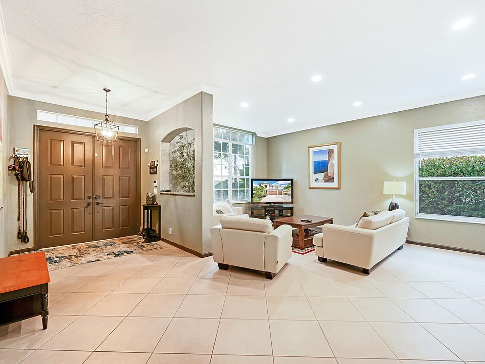 2918 Fontana Ln, Royal Palm Beach, FL 33411 Zillow