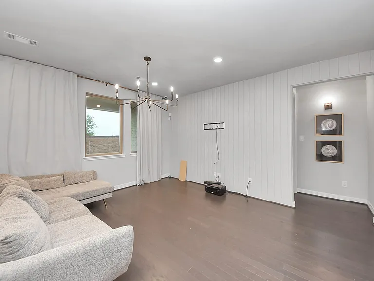 108 Summer Pool Ct — Photo 18