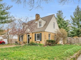 1110 W John St, Champaign, IL 61821