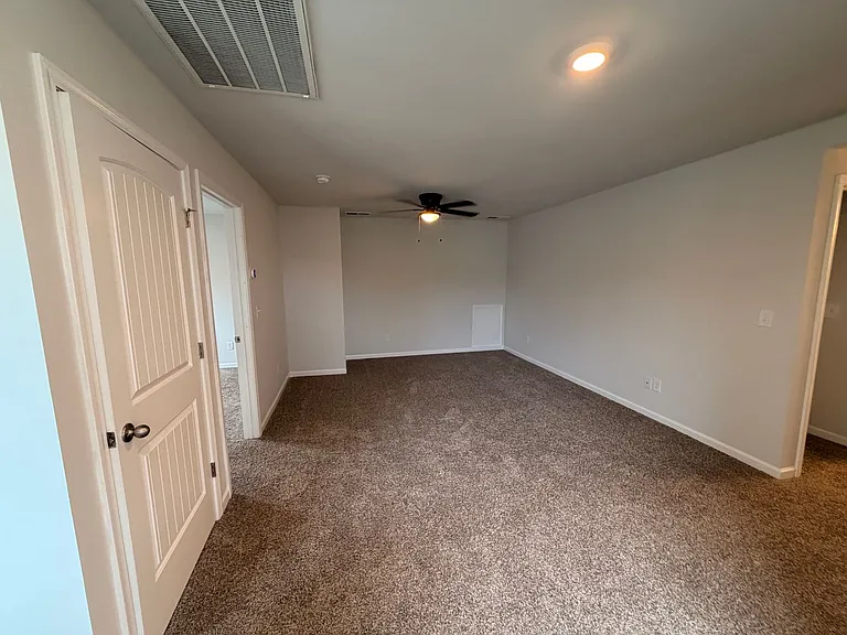1103 Black Oak Dr — Photo 15