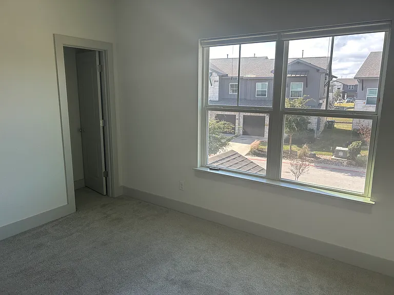 2124 Local Rebel Loop — Photo 10