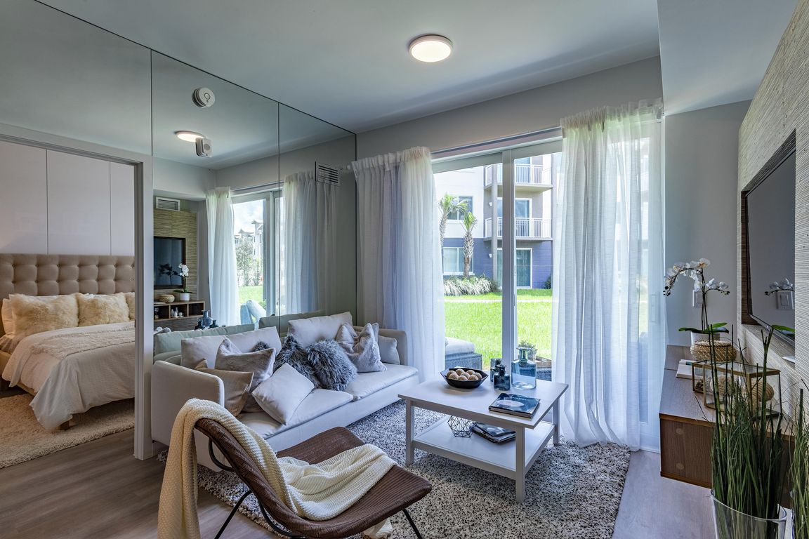 Living Spaces That Work With You