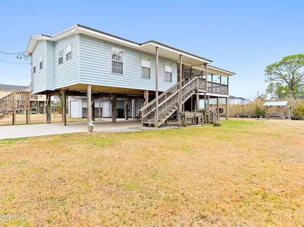 10087 New Mexico St, Bay Saint Louis, MS 39520