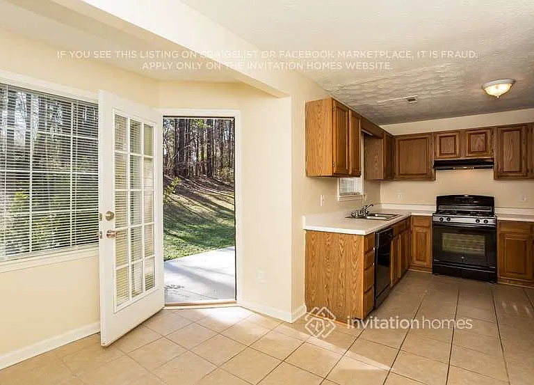 845 Rambling Rose Ct NW — Photo 6