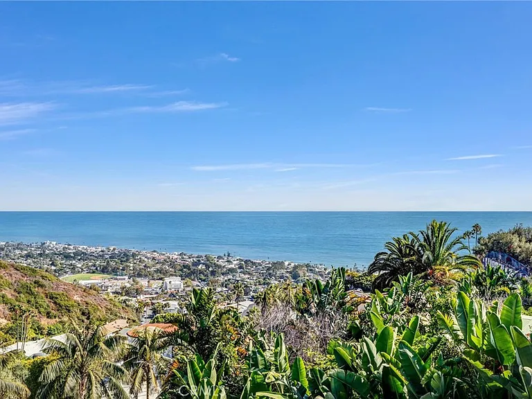 1326 Skyline Dr — Photo 50