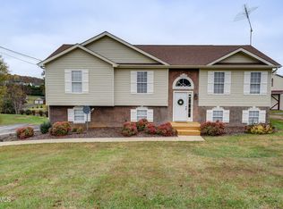 141 Alfalfa Ln, Jonesborough, TN 37659