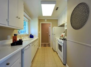 2761 Barcells Ave, Santa Clara, CA 95051