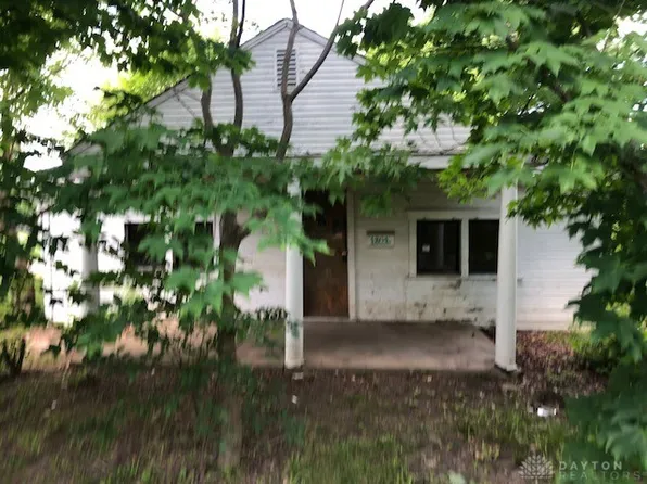 1801 Neff Rd, Dayton, OH 45414