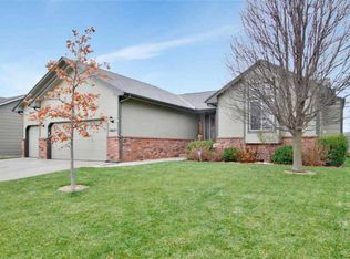 10621 W Dallas St, Wichita, KS 67215