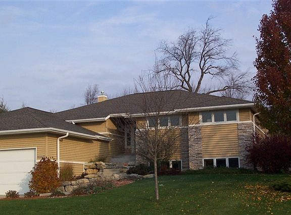 2nd image of 4007 Windmill Ln