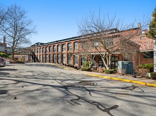 68 Thermos Ave UNIT 411E, Norwich, CT 06360